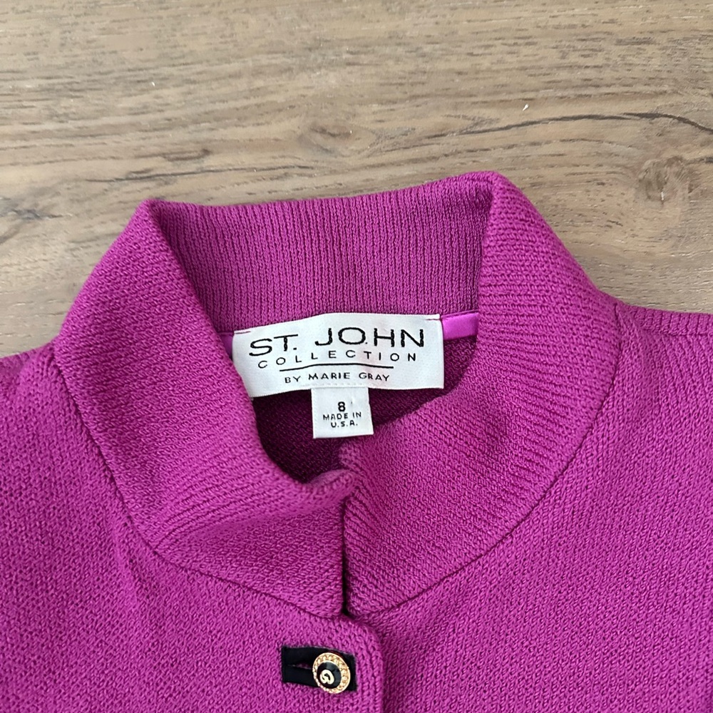 St. John Vibrant Magenta Skirt Set - Picture 2 of 4